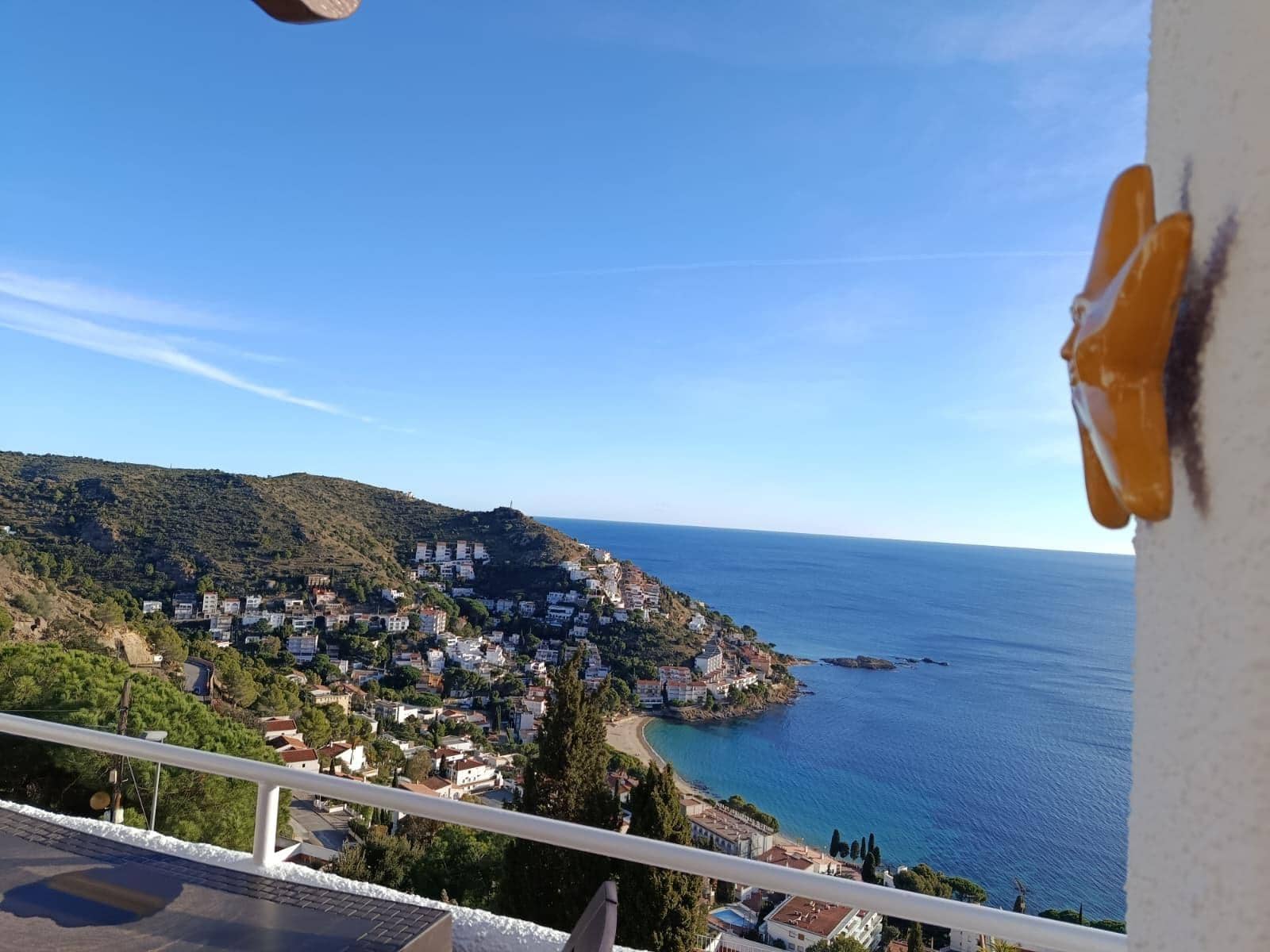 2 Zimmer Strandapartment zu verkaufen in Roses mit Pool - 325.000 € (Ref: 8935100)