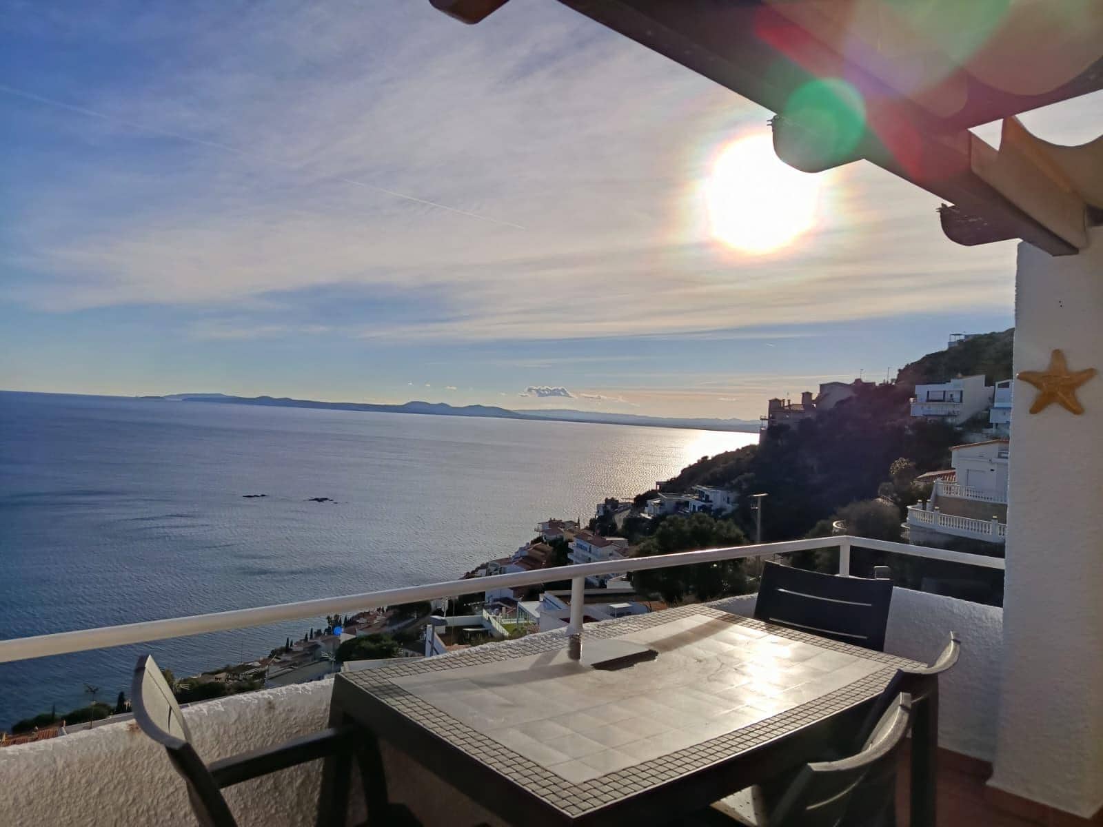 2 Zimmer Strandapartment zu verkaufen in Roses mit Pool - 325.000 € (Ref: 8935100)