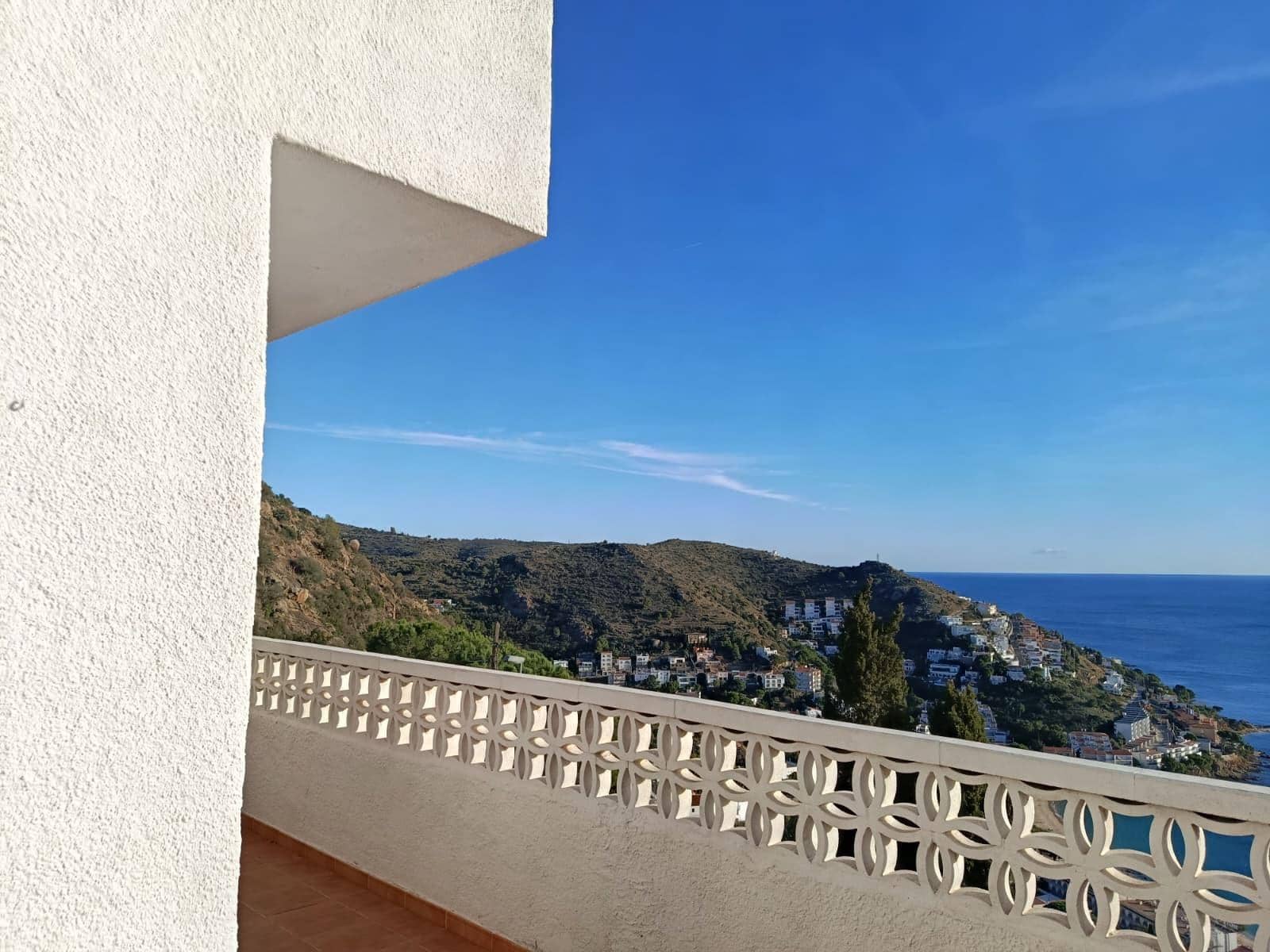 2 quarto Apartamento de Praia para venda em Roses com piscina - 315 000 € (Ref: 8935100)