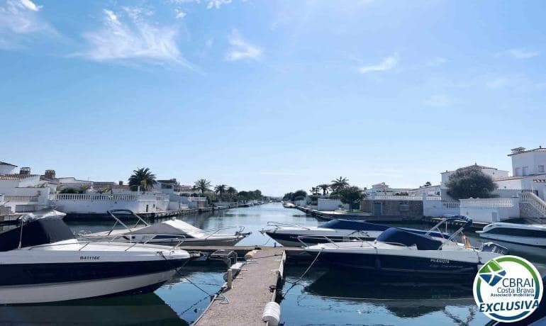 3 soverom Hus til salgs i Empuriabrava med garasje - € 599 900 (Ref: 8954236)