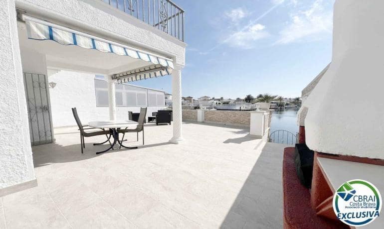 3 soverom Hus til salgs i Empuriabrava med garasje - € 599 900 (Ref: 8954236)