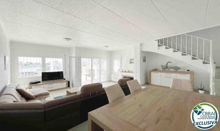 3 soverom Hus til salgs i Empuriabrava med garasje - € 599 900 (Ref: 8954236)