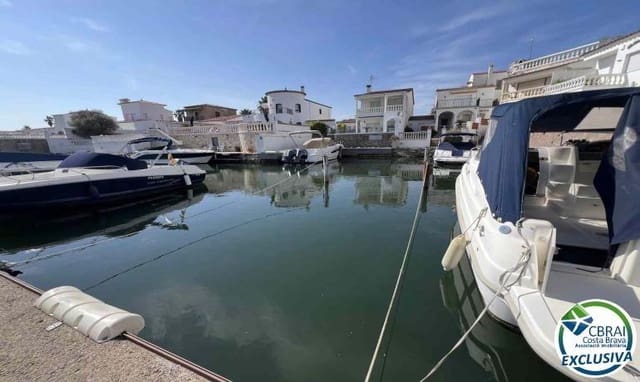 3 soverom Hus til salgs i Empuriabrava, Castelló d'Empúries med garasje - € 599 900 (Ref: 8954236)
