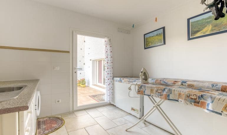 5 bedroom Apartment for sale in Roses with pool garage - € 880,000 (Ref: 8976033)