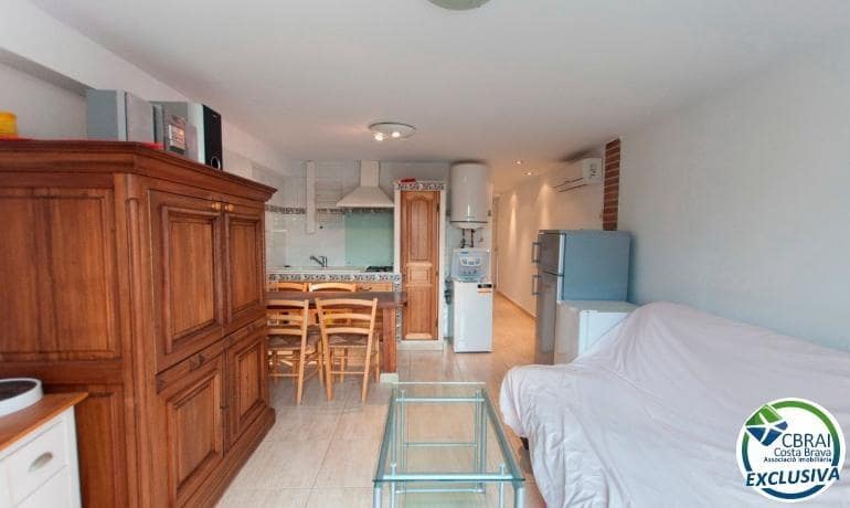 2 bedroom Villa for sale in Roses with garage - € 377,000 (Ref: 8992048)