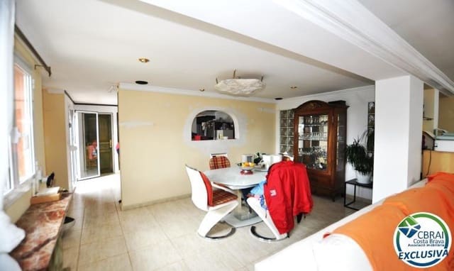 2 quarto Moradia para venda em Roses com garagem - 377 000 € (Ref: 8992048)