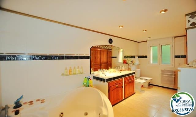 2 quarto Moradia para venda em Roses com garagem - 377 000 € (Ref: 8992048)