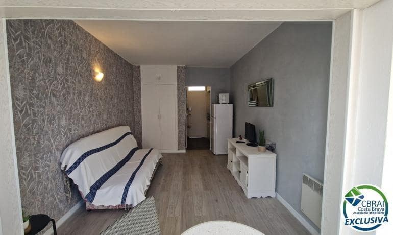 Appartement à vendre à Roses - 109 000 € (Ref: 8994564)