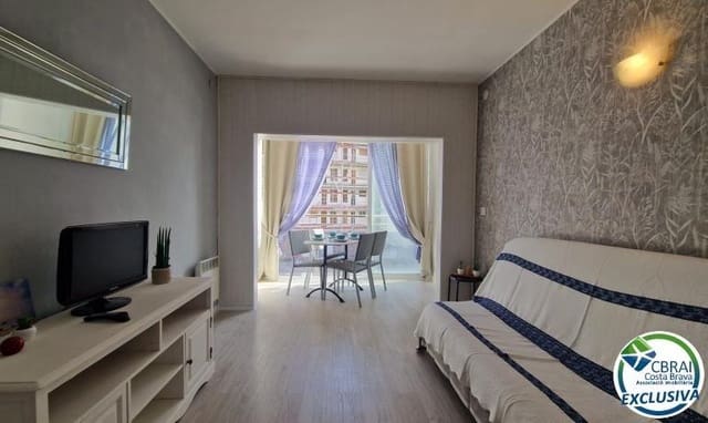 Appartement à vendre à Roses - 109 000 € (Ref: 8994564)