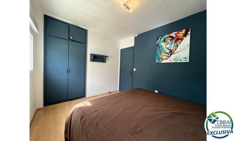 3 makuuhuone Huvila myytävänä paikassa Empuriabrava mukana uima-altaan 
autotalli - 795 000 € (Ref: 9005416)