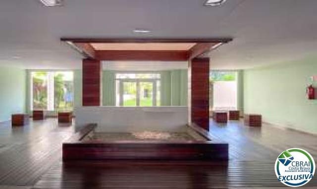 1 sovrum Lägenhet till salu i Santa Margarida, Roses med pool - 225 000 € (Ref: 9023028)