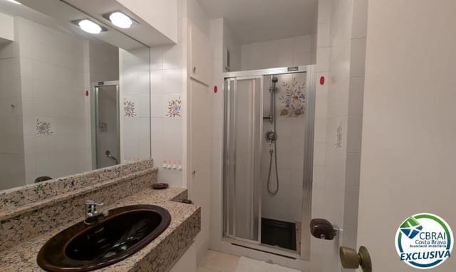 1 bedroom Apartment for sale in Santa Margarida, Roses with pool - € 139,000 (Ref: 9060317)