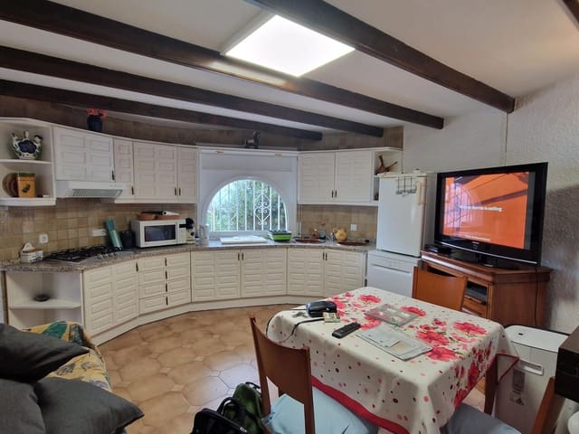 3 soverom Villa til salgs i Roses med svømmebasseng garasje - € 550 000 (Ref: 9060319)