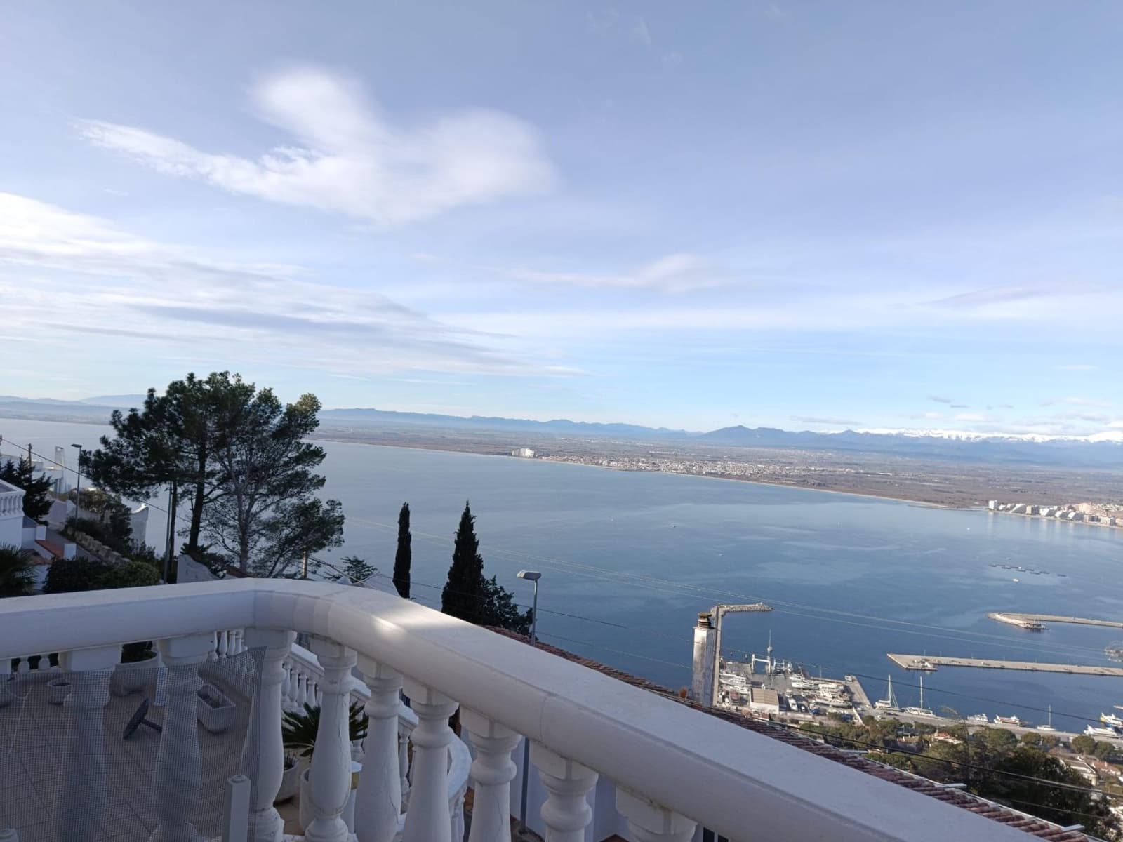 3 Zimmer Villa zu verkaufen in Roses mit Pool Garage - 533.000 € (Ref: 9060319)