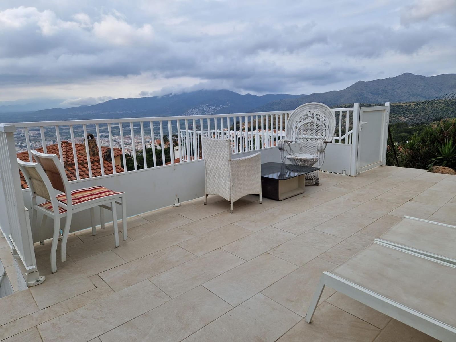 3 Zimmer Villa zu verkaufen in Roses mit Pool Garage - 533.000 € (Ref: 9060319)