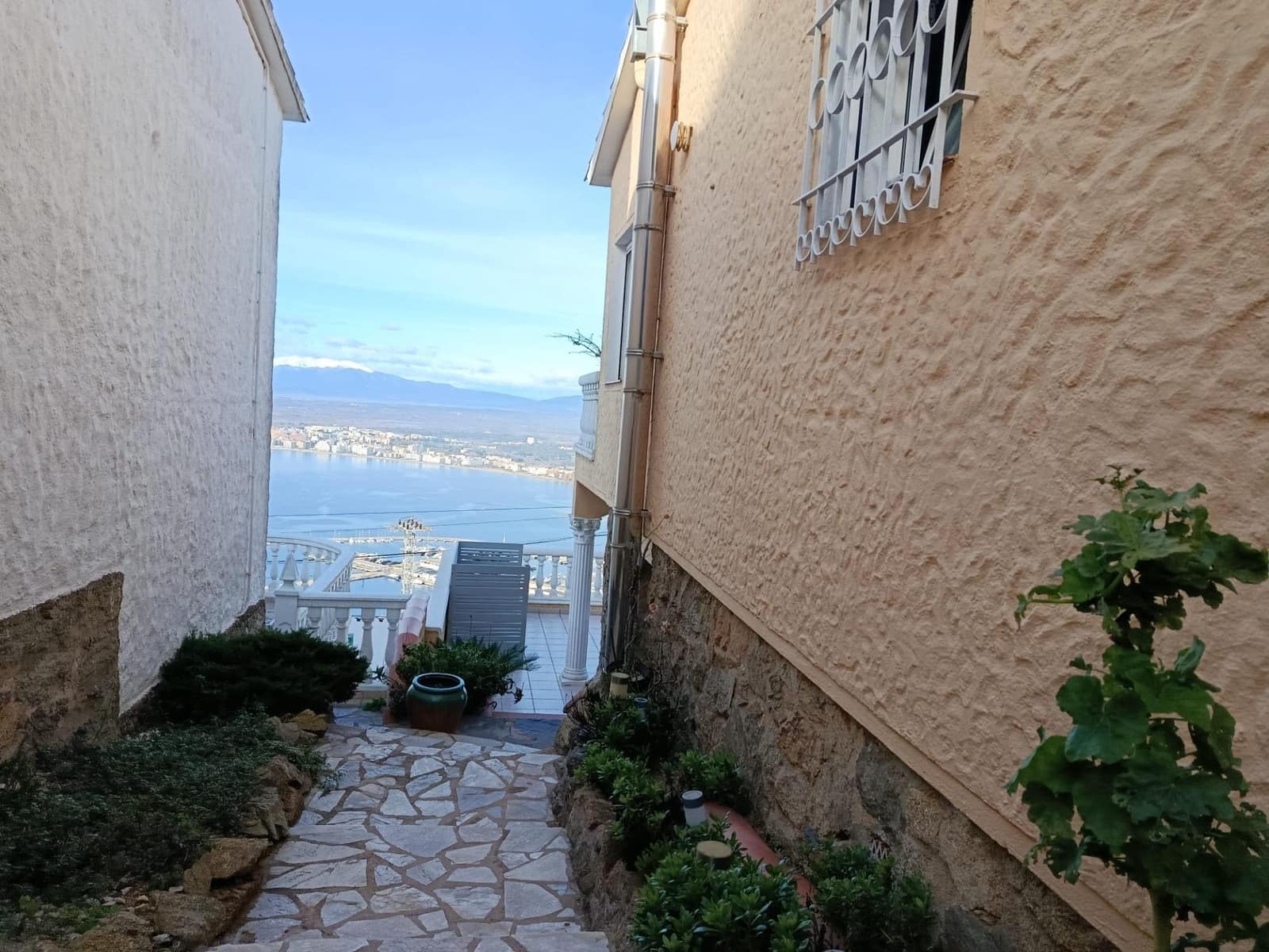 3 quarto Moradia para venda em Roses com piscina garagem - 533 000 € (Ref: 9060319)