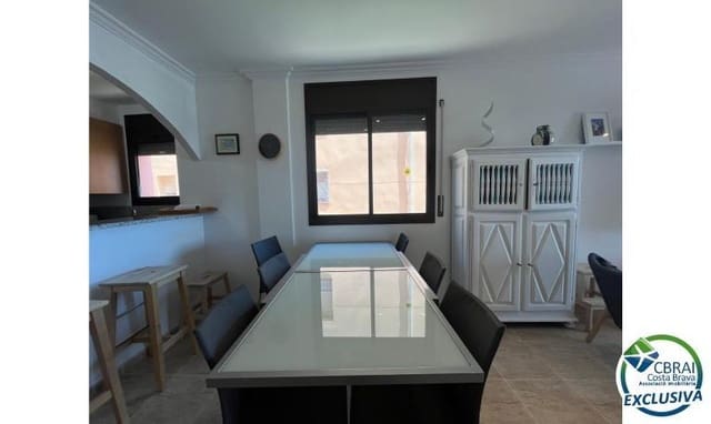 2 makuuhuone Huoneisto myytävänä paikassa Empuriabrava, Castelló d'Empúries - 299 000 € (Ref: 9073259)