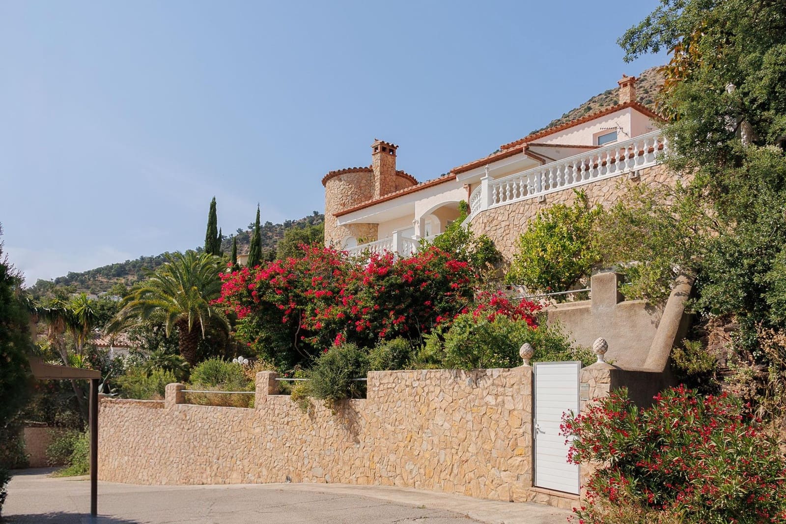 3 soveværelse Villa til salg i El Mas Fumats med swimmingpool garage - € 795.000 (Ref: 9110163)