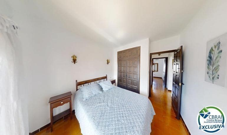 2 quarto Apartamento para venda em Empuriabrava com piscina - 220 000 € (Ref: 9142766)