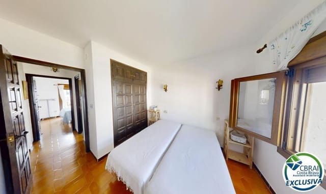 2 quarto Apartamento para venda em Empuriabrava, Castelló d'Empúries com piscina - 220 000 € (Ref: 9142766)