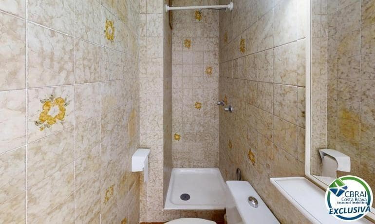 2 quarto Apartamento para venda em Empuriabrava com piscina - 220 000 € (Ref: 9142766)