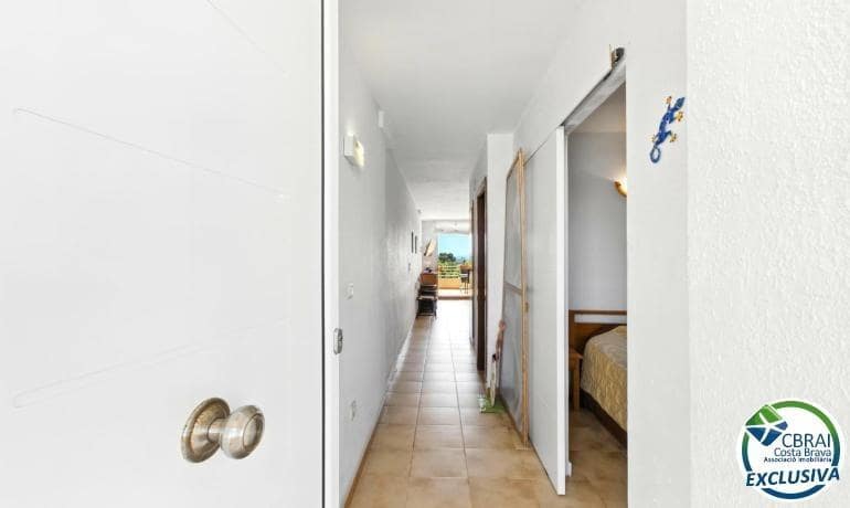 1 bedroom Apartment for sale in Empuriabrava - € 135,000 (Ref: 9142773)