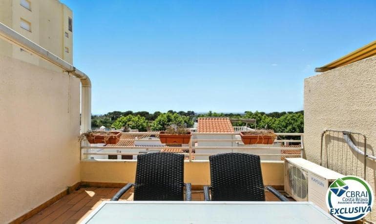 1 bedroom Apartment for sale in Empuriabrava - € 135,000 (Ref: 9142773)