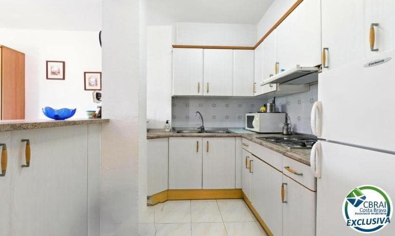 1 bedroom Apartment for sale in Empuriabrava with pool - € 120,000 (Ref: 9142778)