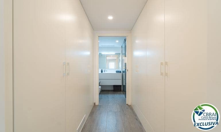 2 soveværelse Lejlighed til salg i Roses - € 600.000 (Ref: 9142780)