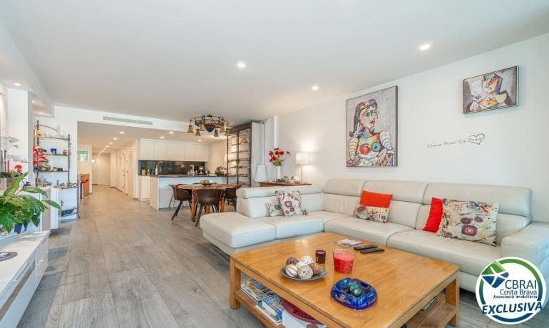 2 soveværelse Lejlighed til salg i Roses - € 600.000 (Ref: 9142780)