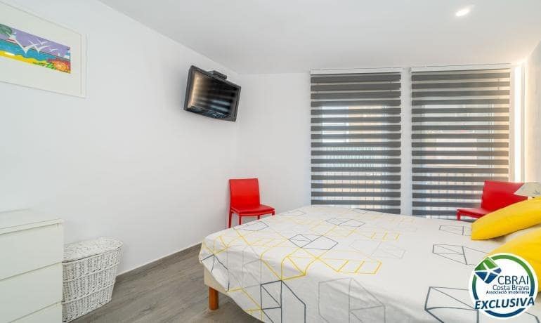 2 soveværelse Lejlighed til salg i Roses - € 600.000 (Ref: 9142780)