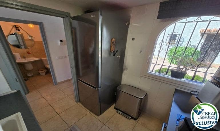 3 bedroom Apartment for sale in Empuriabrava - € 495,000 (Ref: 9142781)