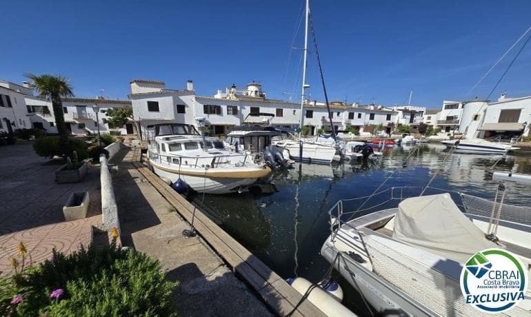 3 bedroom Apartment for sale in Empuriabrava - € 495,000 (Ref: 9142781)