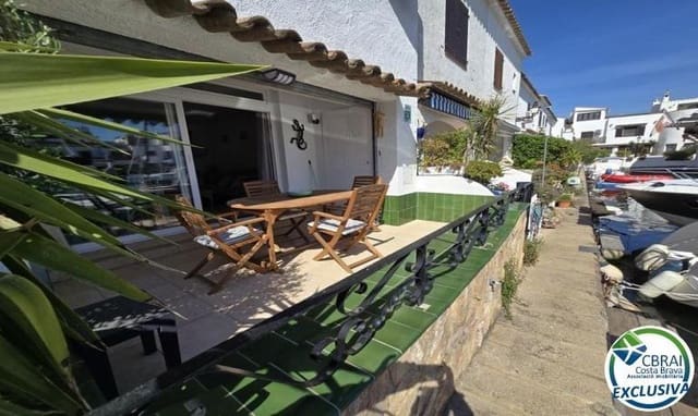 3 slaapkamer Appartement te koop in Empuriabrava, Castelló d'Empúries - € 495.000 (Ref: 9142781)