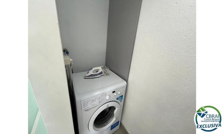 4 soverom Villa til salgs i Empuriabrava med svømmebasseng garasje - € 549 000 (Ref: 9142784)