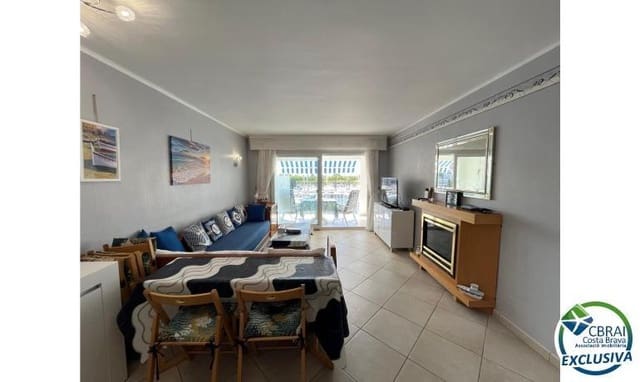 2 makuuhuone Asunto myytävänä paikassa Empuriabrava, Castelló d'Empúries - 325 000 € (Ref: 9146977)