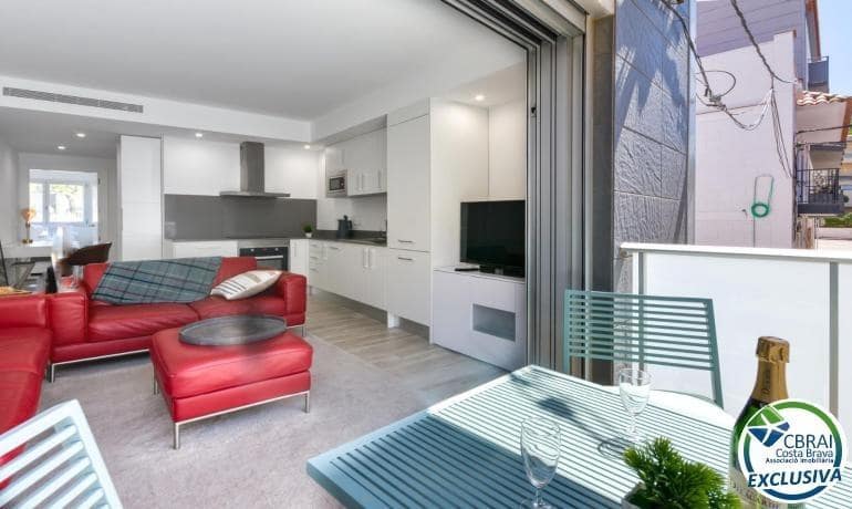 2 sypialnia Apartament na sprzedaż w Roses - 199 000 € (Ref: 9151821)