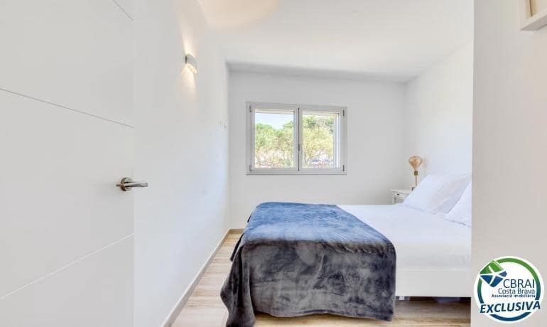 2 sypialnia Apartament na sprzedaż w Roses - 199 000 € (Ref: 9151821)