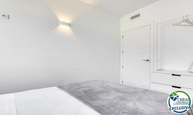 2 sypialnia Apartament na sprzedaż w Roses - 199 000 € (Ref: 9151821)