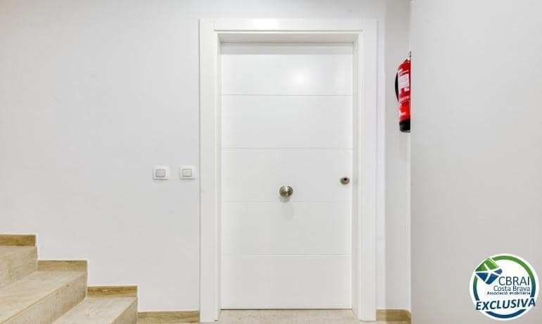 2 sypialnia Apartament na sprzedaż w Roses - 199 000 € (Ref: 9151821)