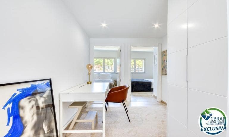 2 sypialnia Apartament na sprzedaż w Roses - 199 000 € (Ref: 9151821)