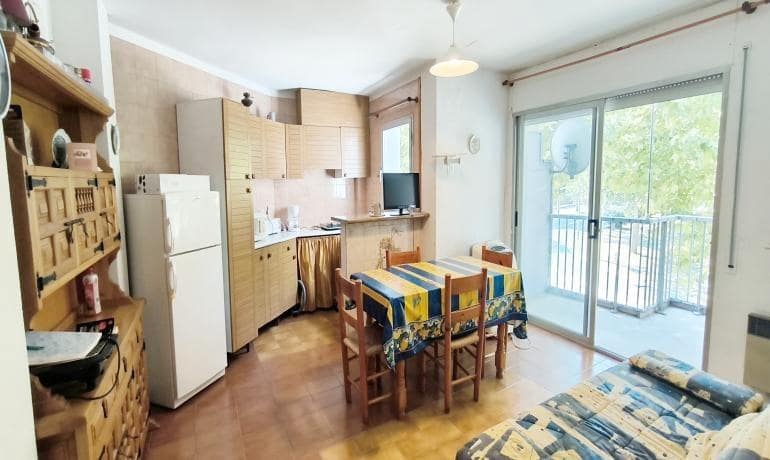 1 slaapkamer Appartement te koop in Empuriabrava - € 120.000 (Ref: 9165663)