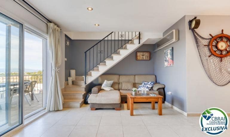 3 slaapkamer Penthouse te koop in Roses - € 360.000 (Ref: 9171328)