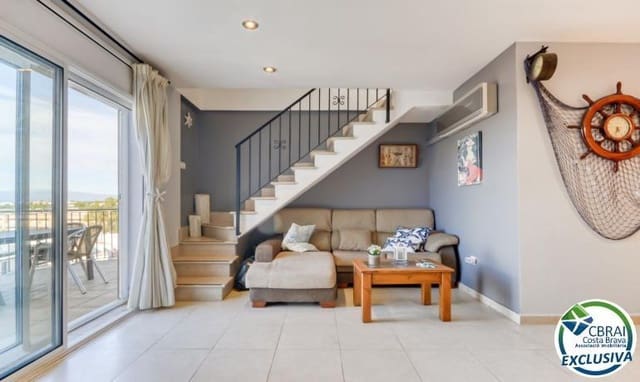 3 soveværelse Penthouse til salg i Roses - € 360.000 (Ref: 9171328)