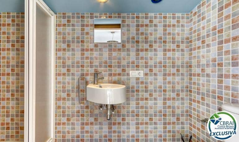 3 slaapkamer Penthouse te koop in Roses - € 360.000 (Ref: 9171328)