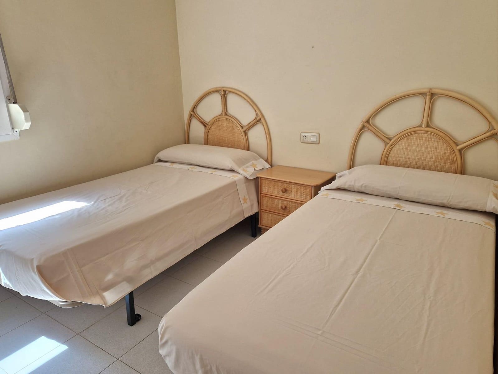 2 sovrum Lägenhet till salu i Roses - 220 000 € (Ref: 9186799)