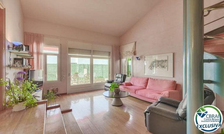 4 Zimmer Villa zu verkaufen in Roses mit Garage - 635.000 € (Ref: 9186800)