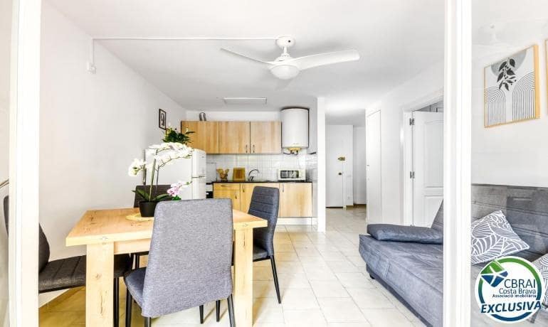 2 bedroom Apartment for sale in Empuriabrava - € 134,000 (Ref: 9192247)