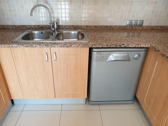 4 Zimmer Haus zu vermieten in Roses mit Pool Garage - 1.910 € (Ref: 9209139)