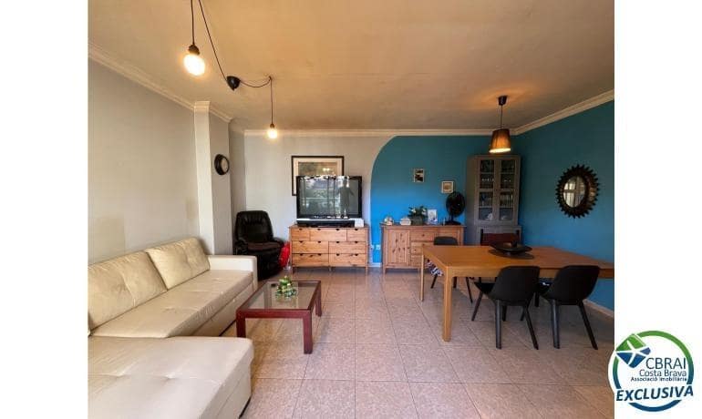 4 Zimmer Apartment zu verkaufen in Figueres - 275.000 € (Ref: 9215345)